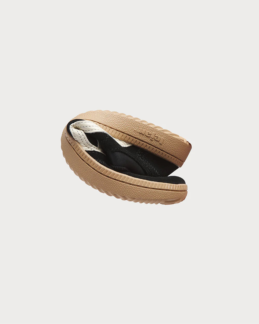 Lejan One BLACK