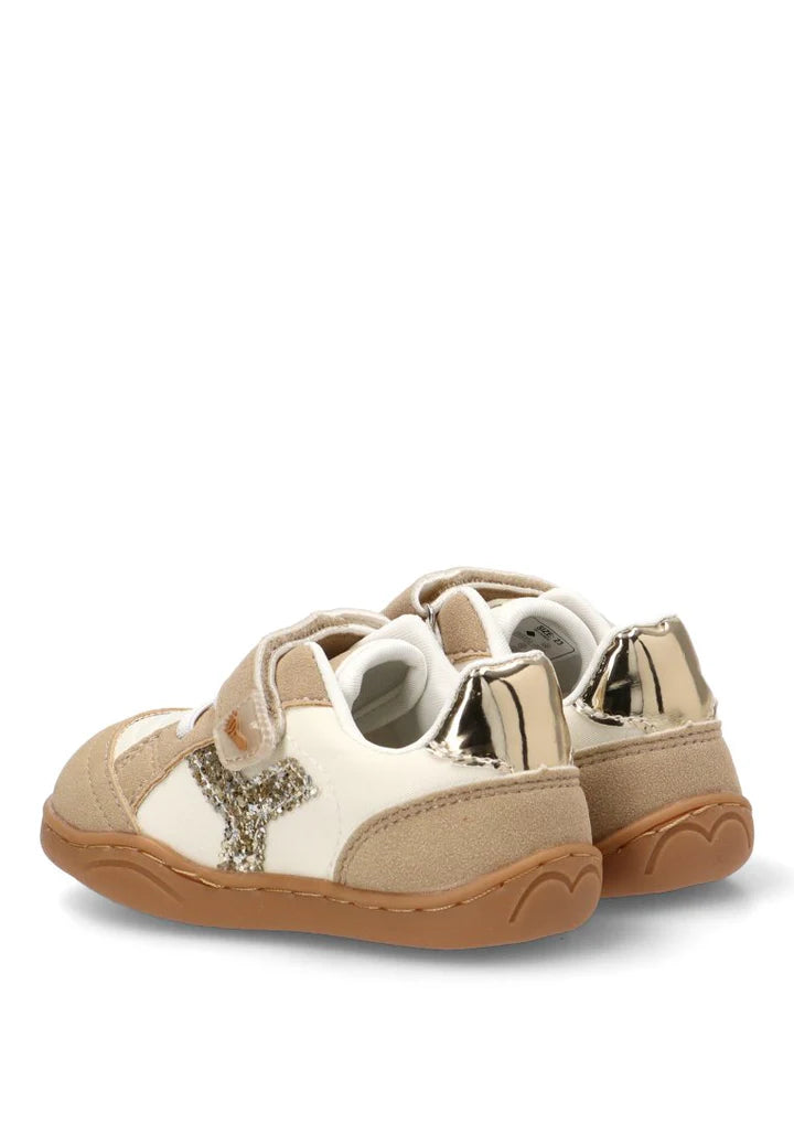 ETIKA DEPORTIVO CASUAL CHILDREN NIÑA ORO