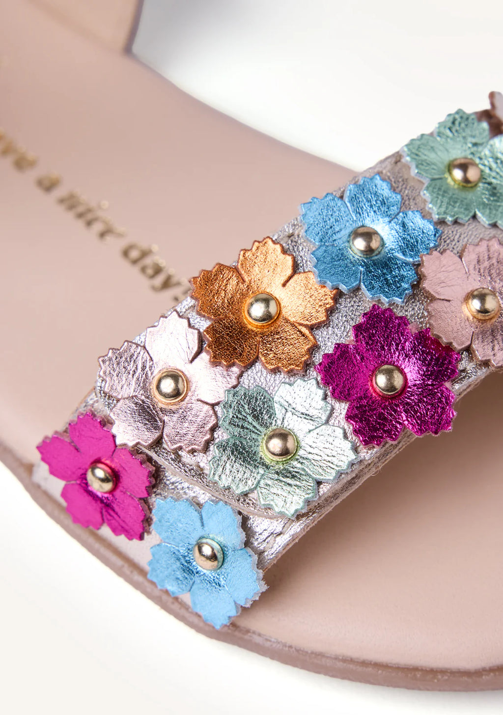 SANDALIAS GIOSEPPO BAREFOOT PIEL FLORES LOITOK