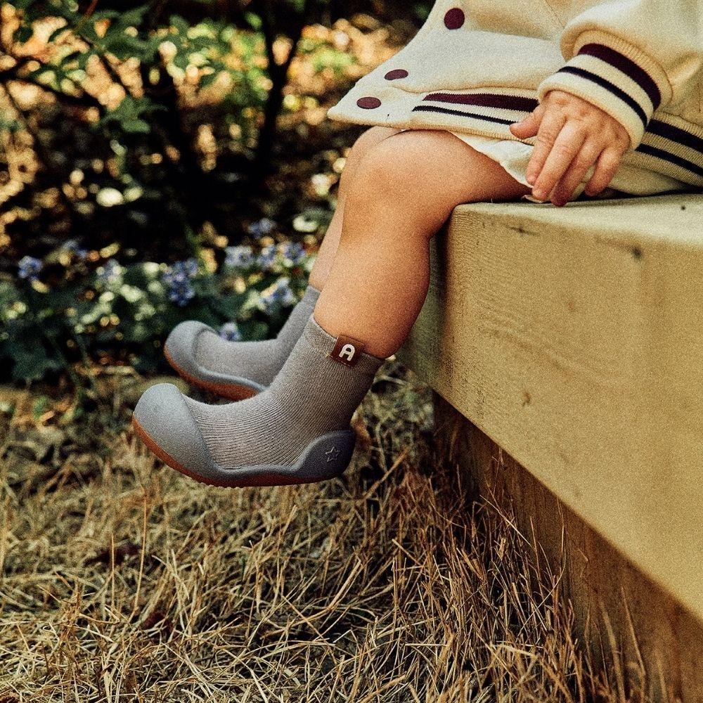 Attipas Label Grey suela bicolor