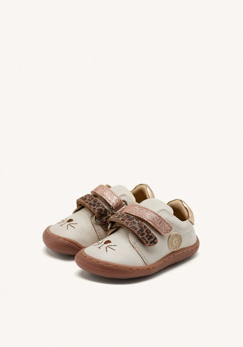 GIOSEPPO BAREFOOT POYGAN